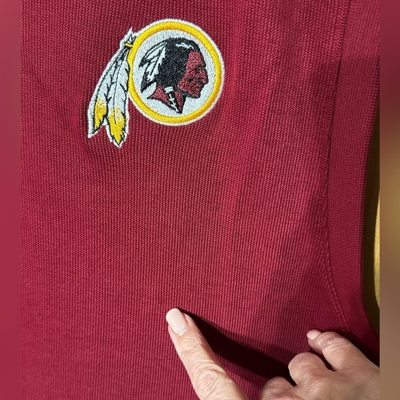 Cutter & Buck Washington Redskins Burgundy Pullover V Neck Sweater Vest Size XL - Picture 5 of 8